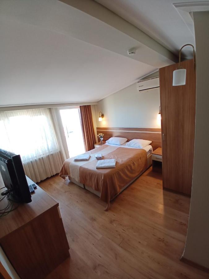 Aycan Sultan Apart Hotel Istanbul Bagian luar foto