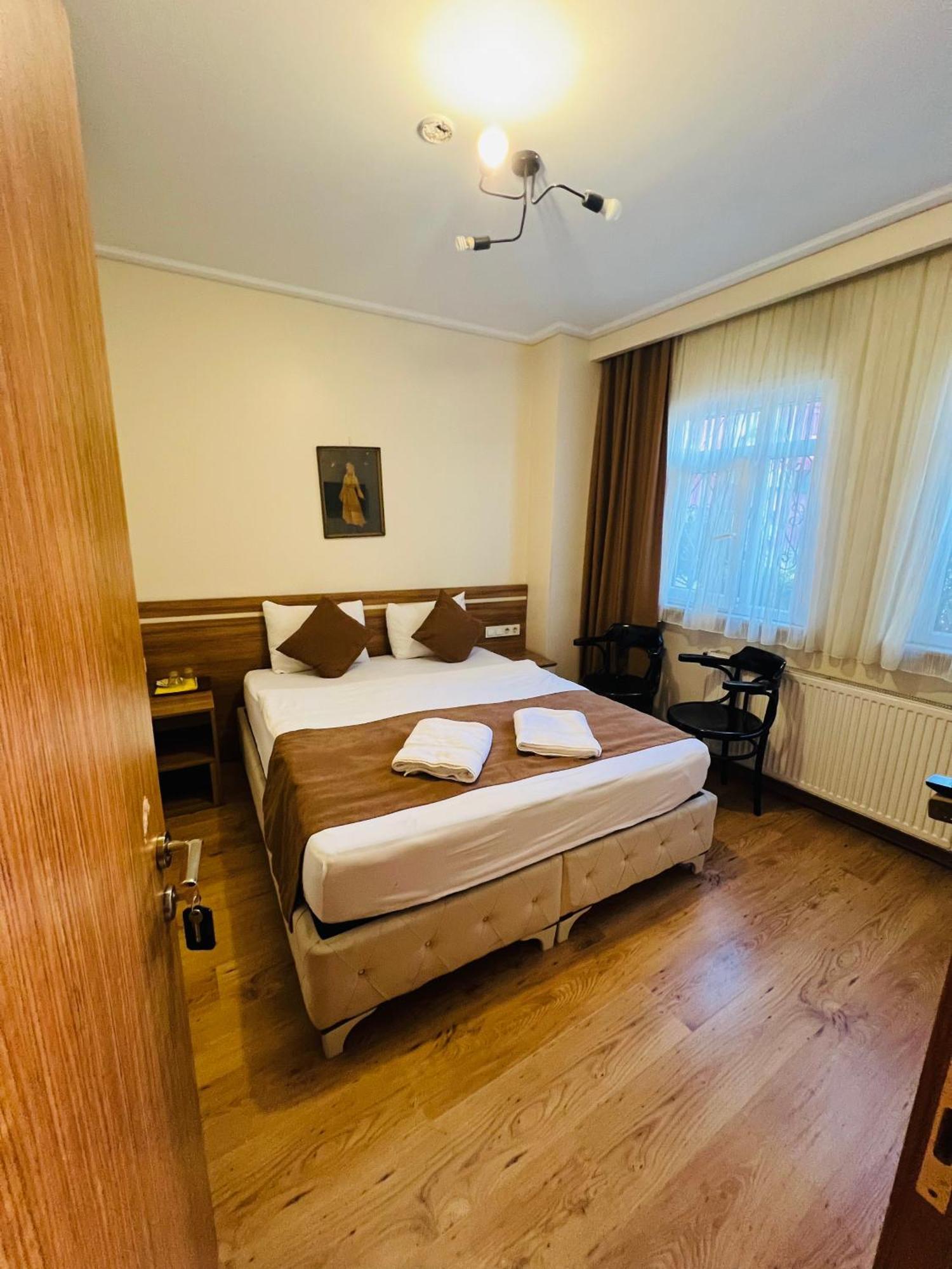 Aycan Sultan Apart Hotel Istanbul Bagian luar foto