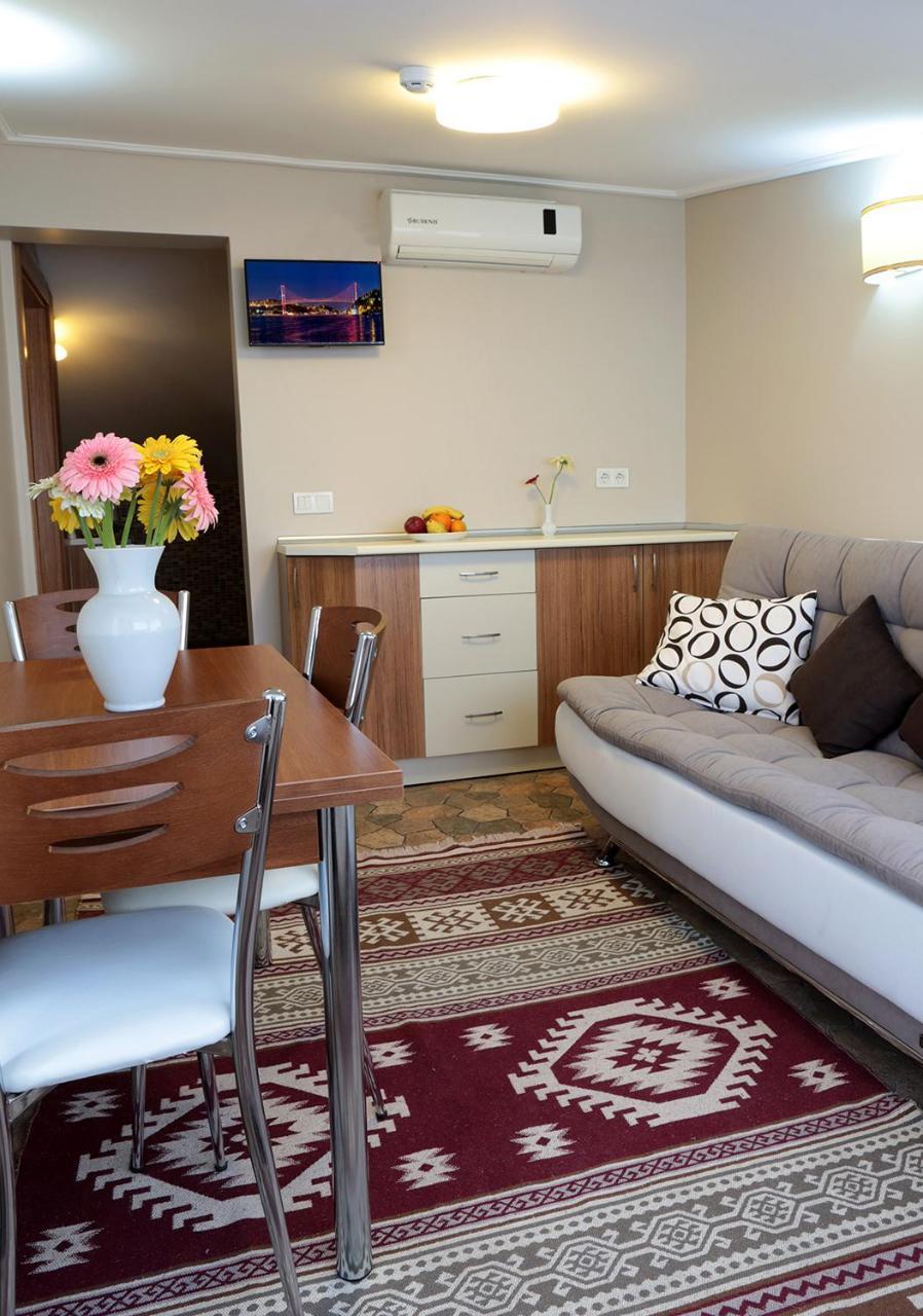 Aycan Sultan Apart Hotel Istanbul Bagian luar foto